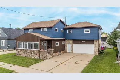 230 Maria Street, Kaukauna, WI 54130 - Photo 1