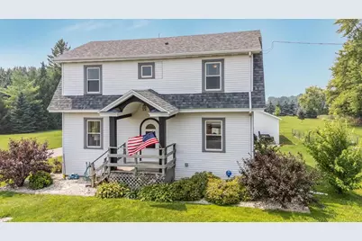 5261 County Rd T, Oshkosh, WI 54904 - Photo 1