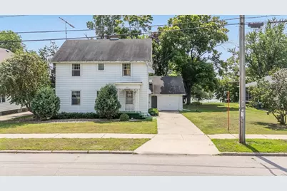 286 Lake Avenue, Montello, WI 53949 - Photo 1