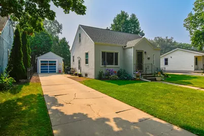 1207 14th Avenue, Green Bay, WI 54304 - Photo 1