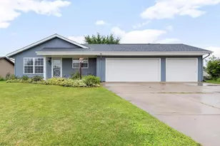 6025 Randal Ln, Racine, WI 53402 - Photo 1