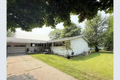 831 Neff Court, Neenah, WI 54956 - Photo 1