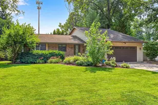 1499 Argonne Dr, Green Bay, WI 54304 - Photo 1