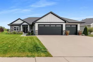 4216 Downton Cir, Green Bay, WI 54313 - Photo 1