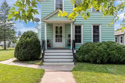 829 Otter Avenue, Oshkosh, WI 54901 - Photo 1