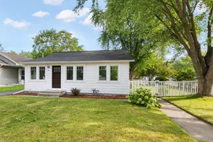 514 Morris Ave, Green Bay, WI 54304 - Photo 1