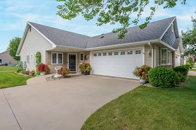 575 Oak Street, Oshkosh, WI 54901 - Photo 1