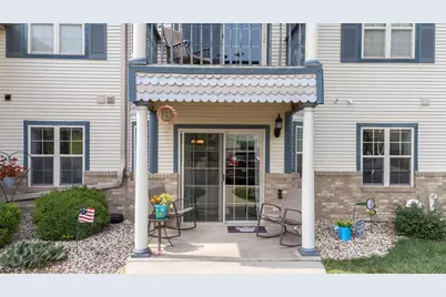 W6144 Victorian Drive #1, Appleton, WI 54915 - Photo 1