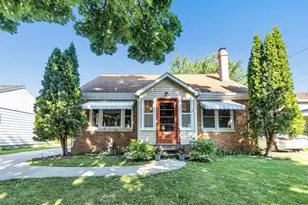 610 Goodell St, Green Bay, WI 54301 - Photo 1