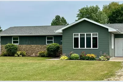 N138 County Rd N, Appleton, WI 54915 - Photo 1