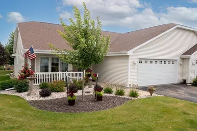 352 Wyldewood Drive #352, Oshkosh, WI 54904 - Photo 1