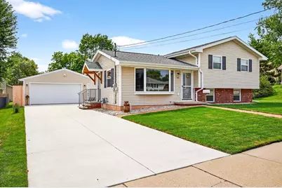 125 Washington Street, Kaukauna, WI 54130 - Photo 1