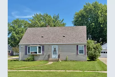 620 Congress Street, Neenah, WI 54956 - Photo 1