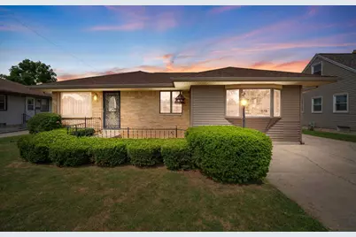 714 Williams Avenue, South Milwaukee, WI 53172 - Photo 1