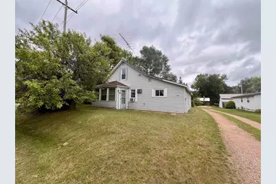 809 North Avenue, Wausaukee, WI 54177 - Photo 1