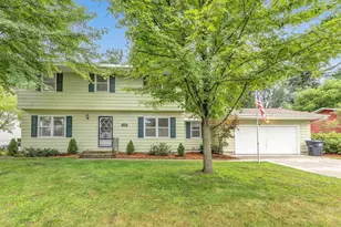 1206 E Lieg Ave, Shawano, WI 54166 - Photo 1