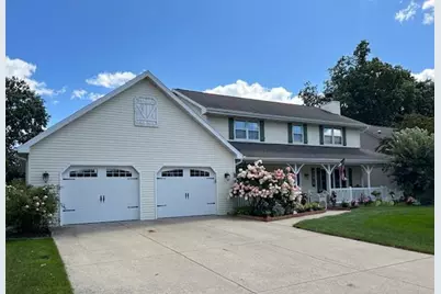 1427 S 7th Street, De Pere, WI 54115 - Photo 1