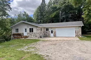 N7484 Shaffer Rd, Crivitz, WI 54114 - Photo 1