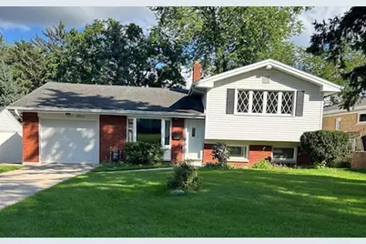 2017 Woodrow Way, Green Bay, WI 54301 - Photo 1