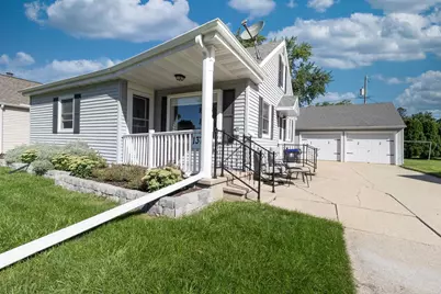 137 State Street, Neenah, WI 54956 - Photo 1