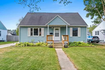 915 S Lutz Street, Shawano, WI 54166 - Photo 1