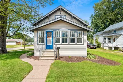 317 W 3rd Street, Shawano, WI 54166 - Photo 1
