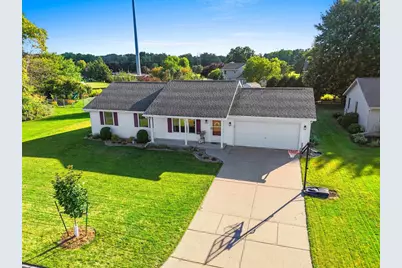 2610 Pecan Street, Green Bay, WI 54311 - Photo 1