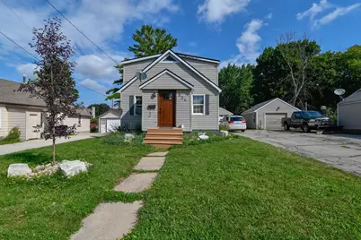 534 Huron Street, Sturgeon Bay, WI 54235 - Photo 1