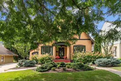 815 S Pierce Avenue, Appleton, WI 54914 - Photo 1