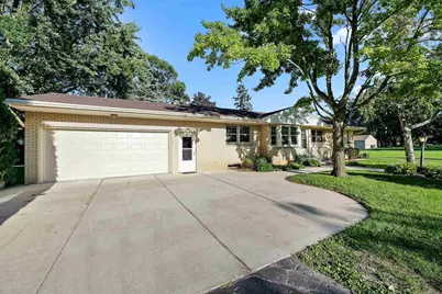 1142 Fond Du Lac Avenue, Fond du Lac, WI 54935 - Photo 1