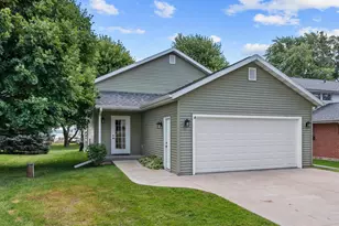 N8273 Cottage Dr, Fond du Lac, WI 54937 - Photo 1