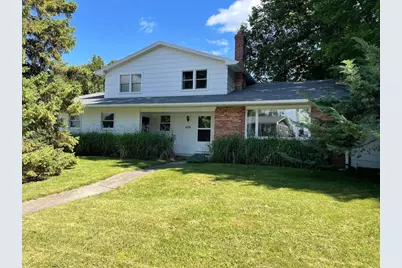 409 Bretcoe Drive, Green Bay, WI 54302 - Photo 1