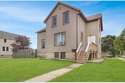 98 E Johnson Street, Fond du Lac, WI 54935 - Photo 1