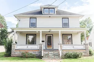 321 W Thorne St, Ripon, WI 54971 - Photo 1