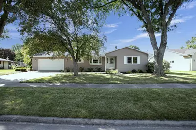 1015 E Marnie Lane, Appleton, WI 54911 - Photo 1