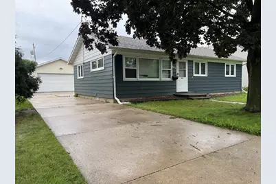 947 Caroline Street, Neenah, WI 54956 - Photo 1