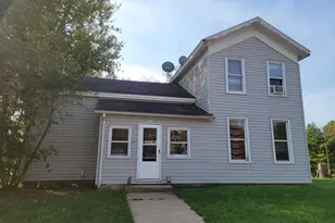 1033 W Main St, Princeton, WI 54968 - Photo 1