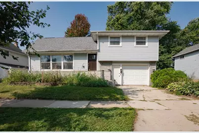 16 N Boardman Street, Fond du Lac, WI 54935 - Photo 1