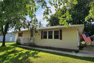 1809 Minnesota Ave, North Fond du Lac, WI 54937 - Photo 1