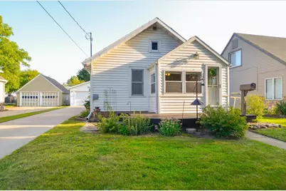 1320 W Spring Street, Appleton, WI 54914 - Photo 1
