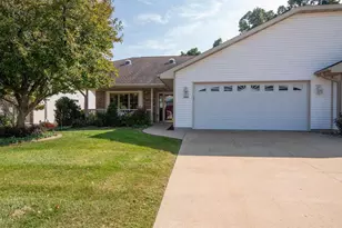 2441 Patriot Ln, Oshkosh, WI 54904 - Photo 1