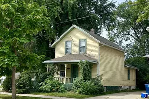 415 Boyd St, Oshkosh, WI 54901 - Photo 1
