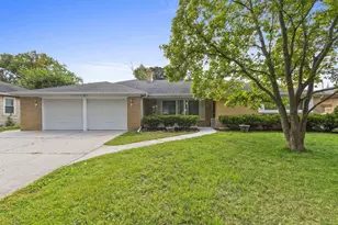 228 Reimer St, Green Bay, WI 54302 - Photo 1