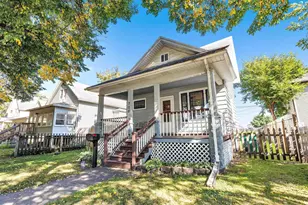 708 N Chestnut Ave, Green Bay, WI 54303 - Photo 1