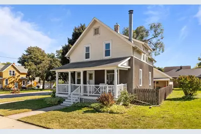 909 W Spencer Street, Appleton, WI 54914 - Photo 1