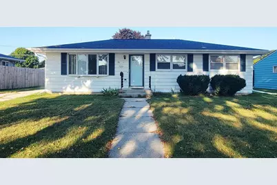 3226 S 10th Street, Sheboygan, WI 53081 - Photo 1