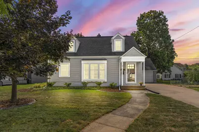 1429 Lorain Court, Appleton, WI 54914 - Photo 1