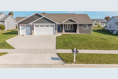 1920 Red Fox Lane, Kaukauna, WI 54130 - Photo 1