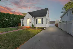 415 Vine St, Fond du Lac, WI 54935 - Photo 1