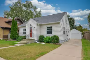 1590 Cedar St, Green Bay, WI 54302 - Photo 1